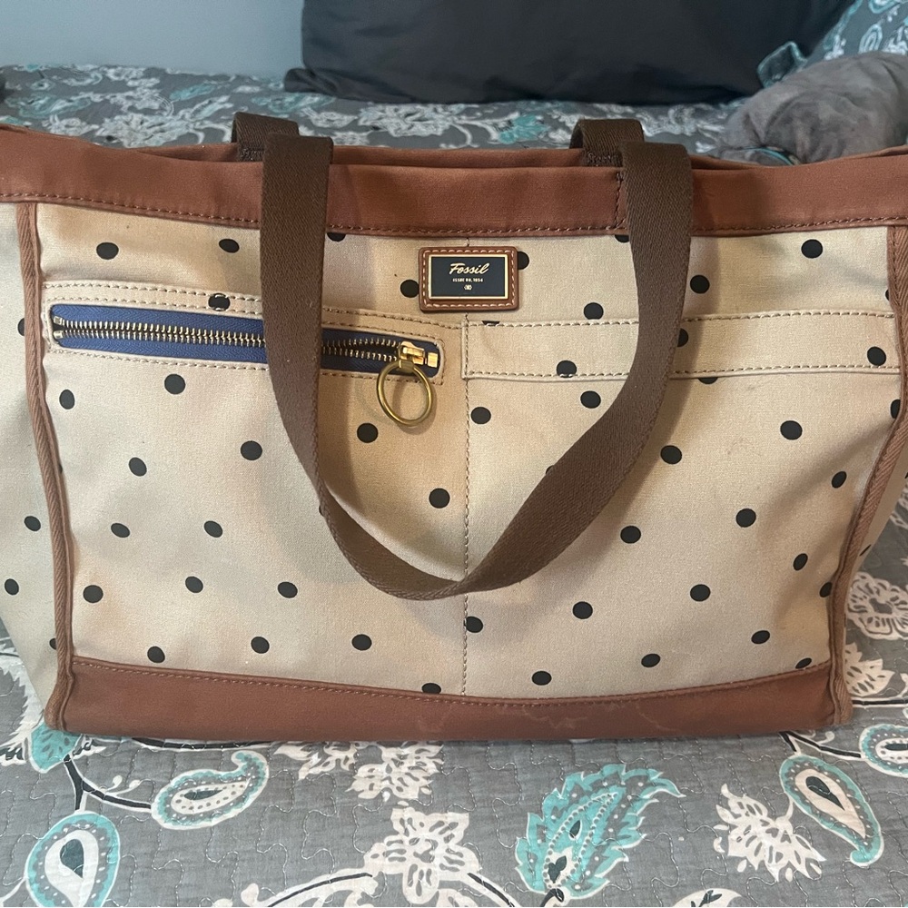 Fossil tote bag